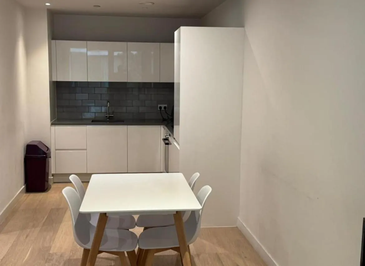 2 Bed Apartment London By Excel United Kingdom